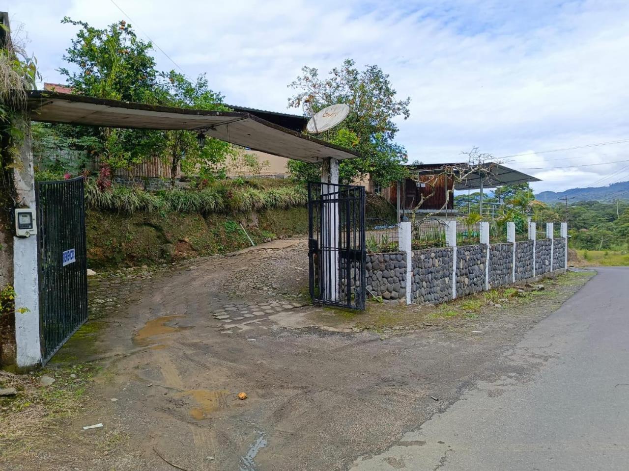 Hotel Hosteria Cacique Wasi Puyo Zewnętrze zdjęcie